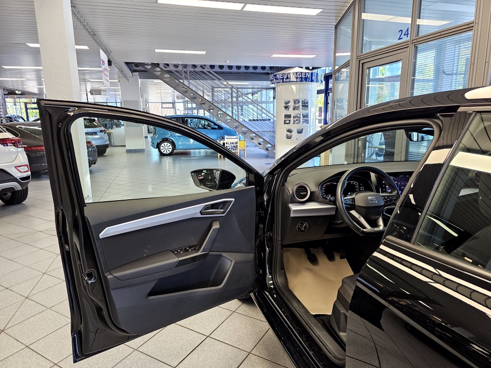 Seat Ibiza  bei Hoffmann Automobile in Wolfsburg kaufen und sofort mitnehmen - Bild 17