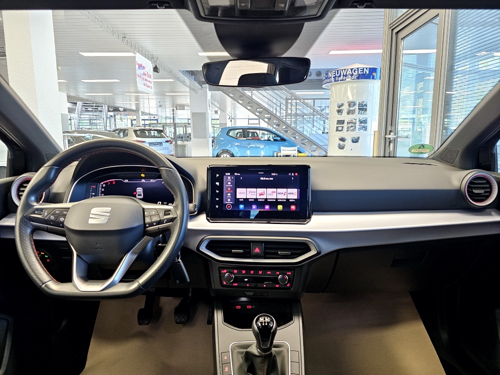 Seat Ibiza  bei Hoffmann Automobile in Wolfsburg kaufen und sofort mitnehmen - Bild 5