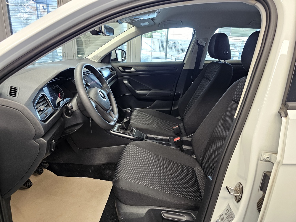 VW T-Roc  bei Hoffmann Automobile in Wolfsburg kaufen und sofort mitnehmen - Bild 13