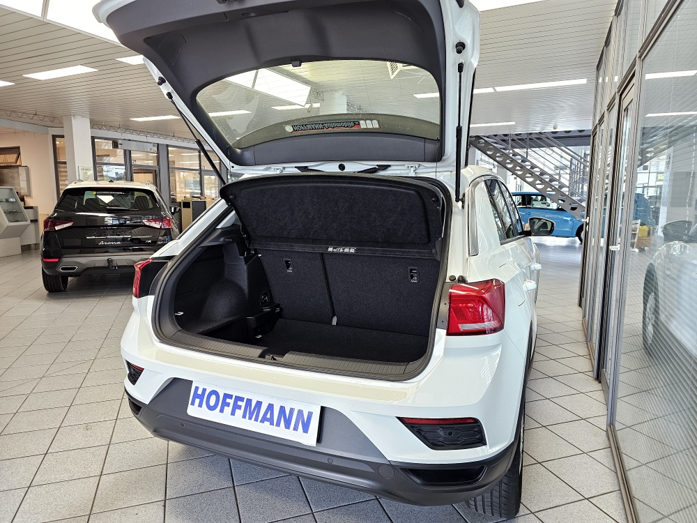 VW T-Roc  bei Hoffmann Automobile in Wolfsburg kaufen und sofort mitnehmen - Bild 2