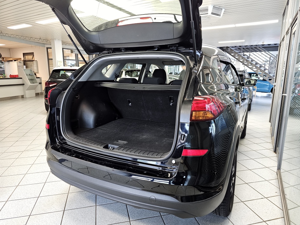 Hyundai Tucson  bei Hoffmann Automobile in Wolfsburg kaufen und sofort mitnehmen - Bild 2