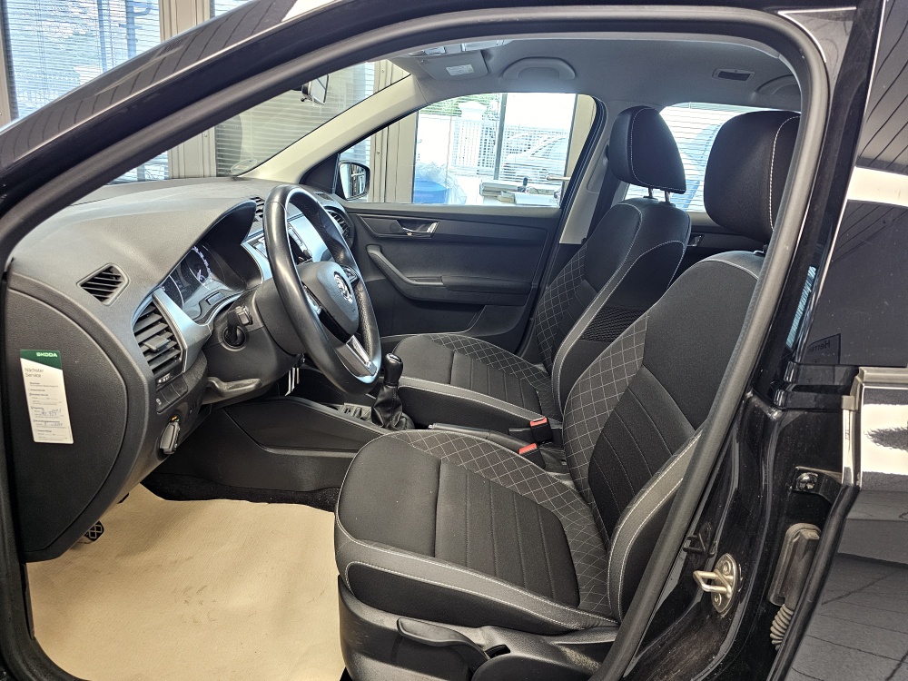 Skoda Fabia  bei Hoffmann Automobile in Wolfsburg kaufen und sofort mitnehmen - Bild 13