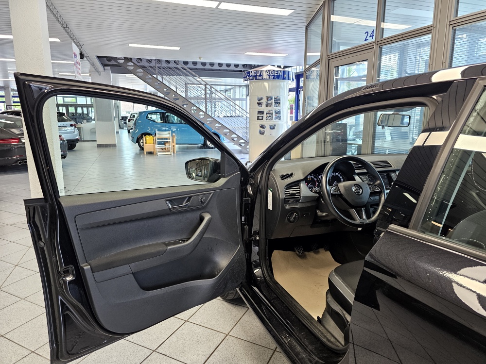 Skoda Fabia  bei Hoffmann Automobile in Wolfsburg kaufen und sofort mitnehmen - Bild 14