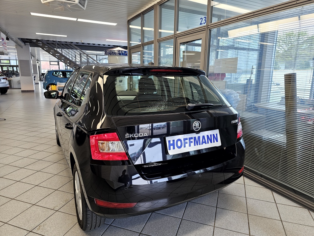 Skoda Fabia  bei Hoffmann Automobile in Wolfsburg kaufen und sofort mitnehmen - Bild 4
