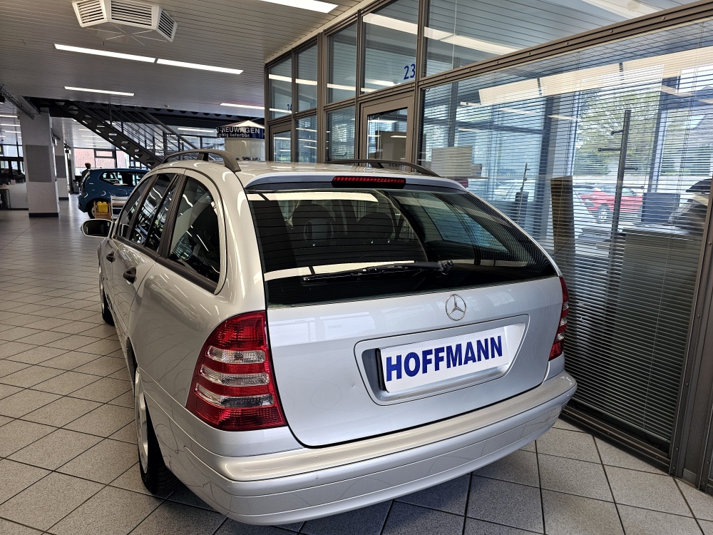 Mercedes-Benz C 180 T  bei Hoffmann Automobile in Wolfsburg kaufen und sofort mitnehmen - Bild 3