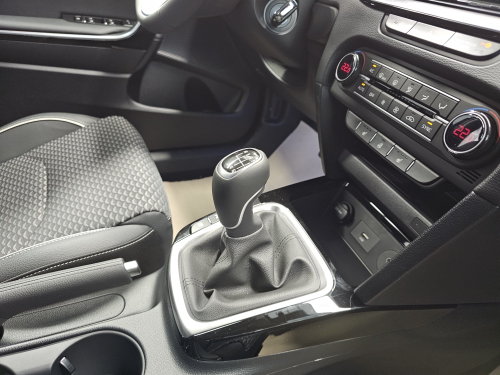 Kia XCeed  bei Hoffmann Automobile in Wolfsburg kaufen und sofort mitnehmen - Bild 7