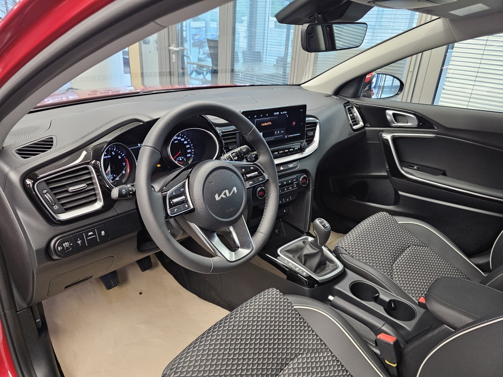 Kia XCeed  bei Hoffmann Automobile in Wolfsburg kaufen und sofort mitnehmen - Bild 15