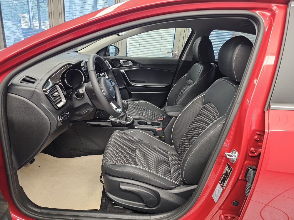 Kia XCeed  bei Hoffmann Automobile in Wolfsburg kaufen und sofort mitnehmen - Bild 16