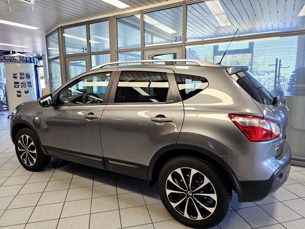 Nissan Qashqai  bei Hoffmann Automobile in Wolfsburg kaufen und sofort mitnehmen - Bild 16