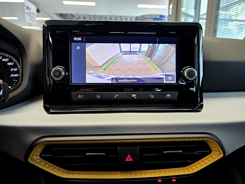 Seat Arona  bei Hoffmann Automobile in Wolfsburg kaufen und sofort mitnehmen - Bild 17