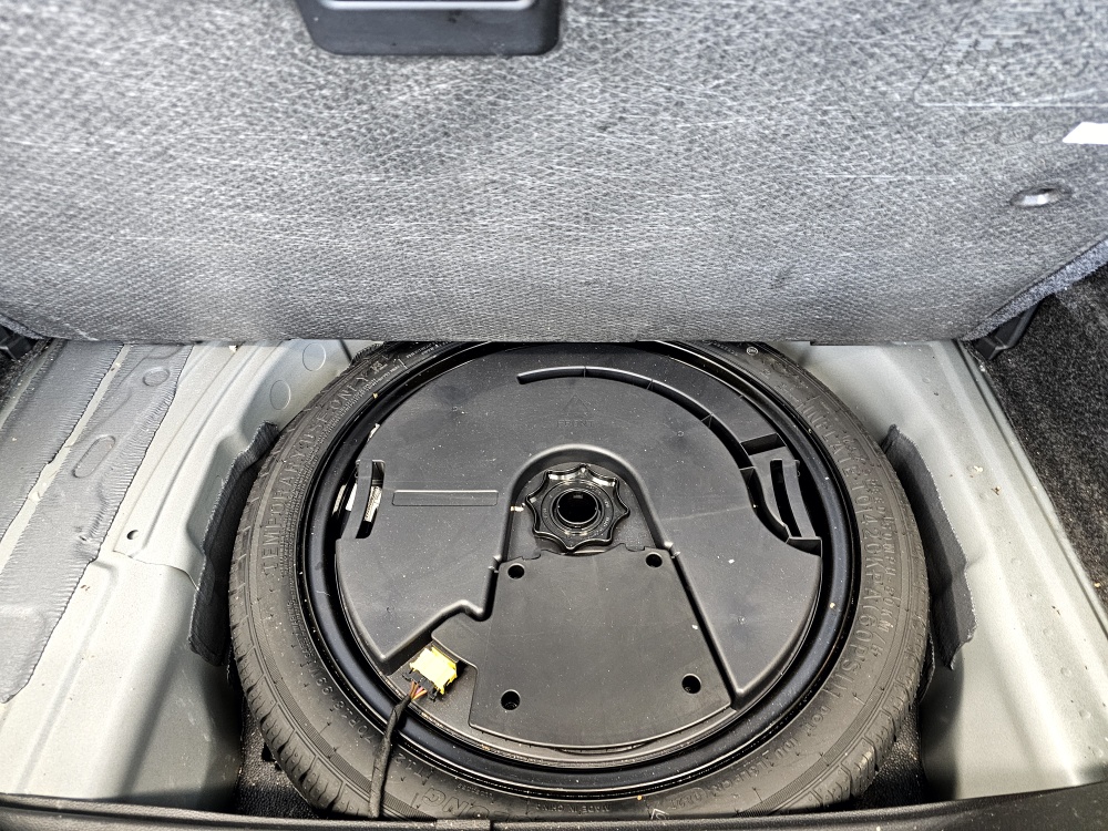 Seat Arona  bei Hoffmann Automobile in Wolfsburg kaufen und sofort mitnehmen - Bild 3