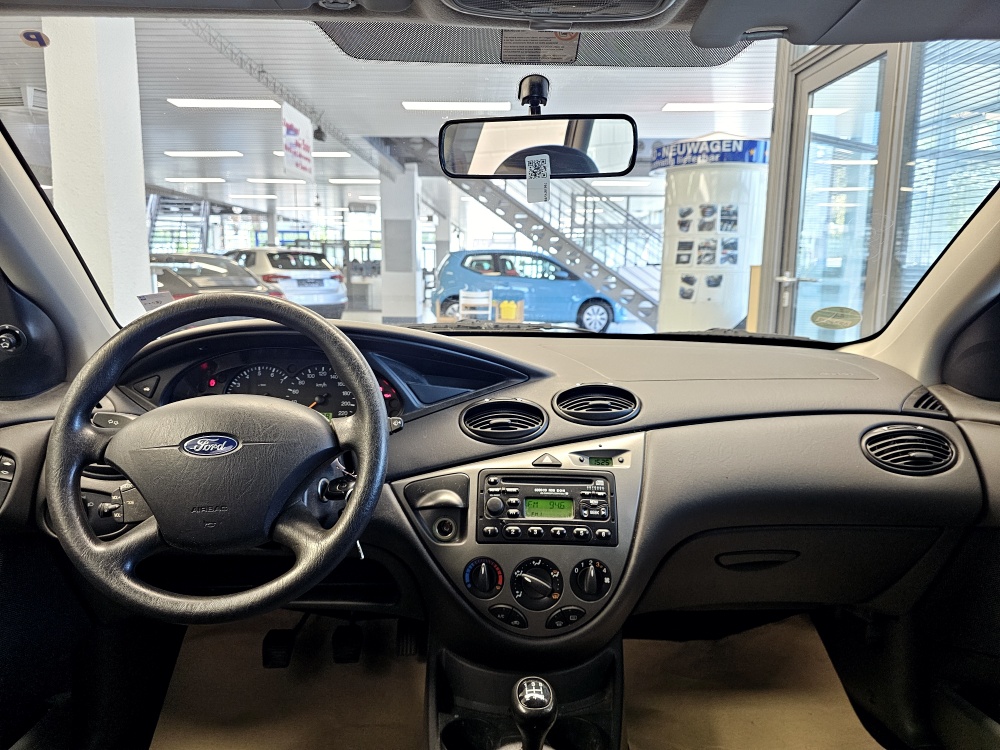 Ford Focus  bei Hoffmann Automobile in Wolfsburg kaufen und sofort mitnehmen - Bild 5