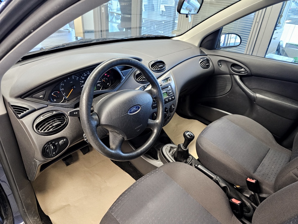 Ford Focus  bei Hoffmann Automobile in Wolfsburg kaufen und sofort mitnehmen - Bild 9