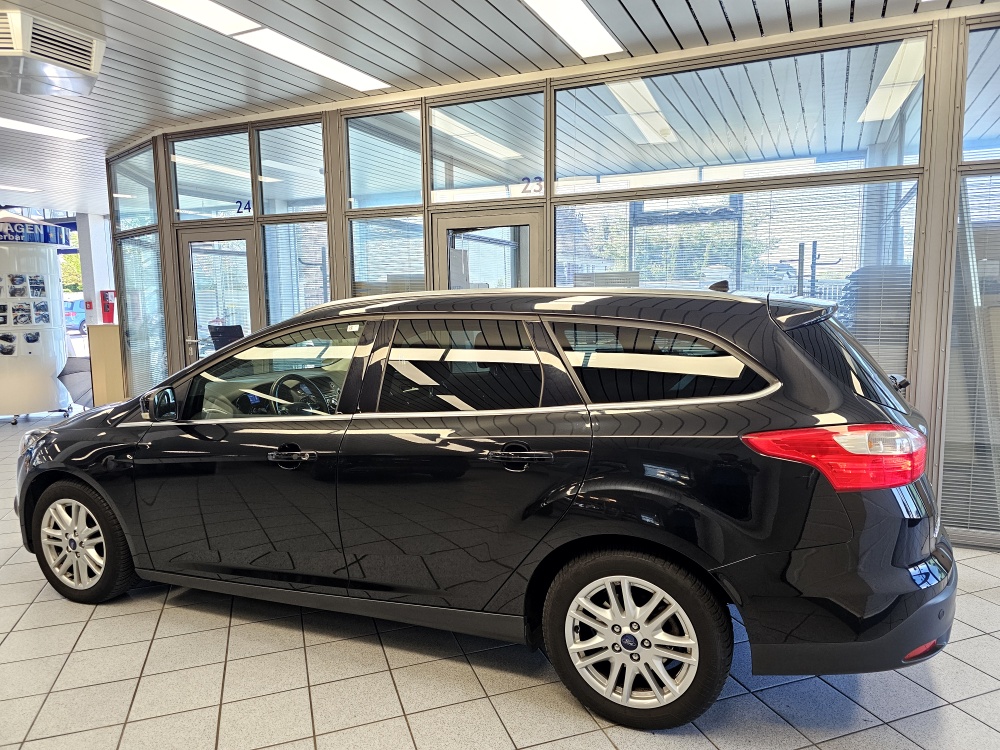 Ford Focus Turnier  bei Hoffmann Automobile in Wolfsburg kaufen und sofort mitnehmen - Bild 15