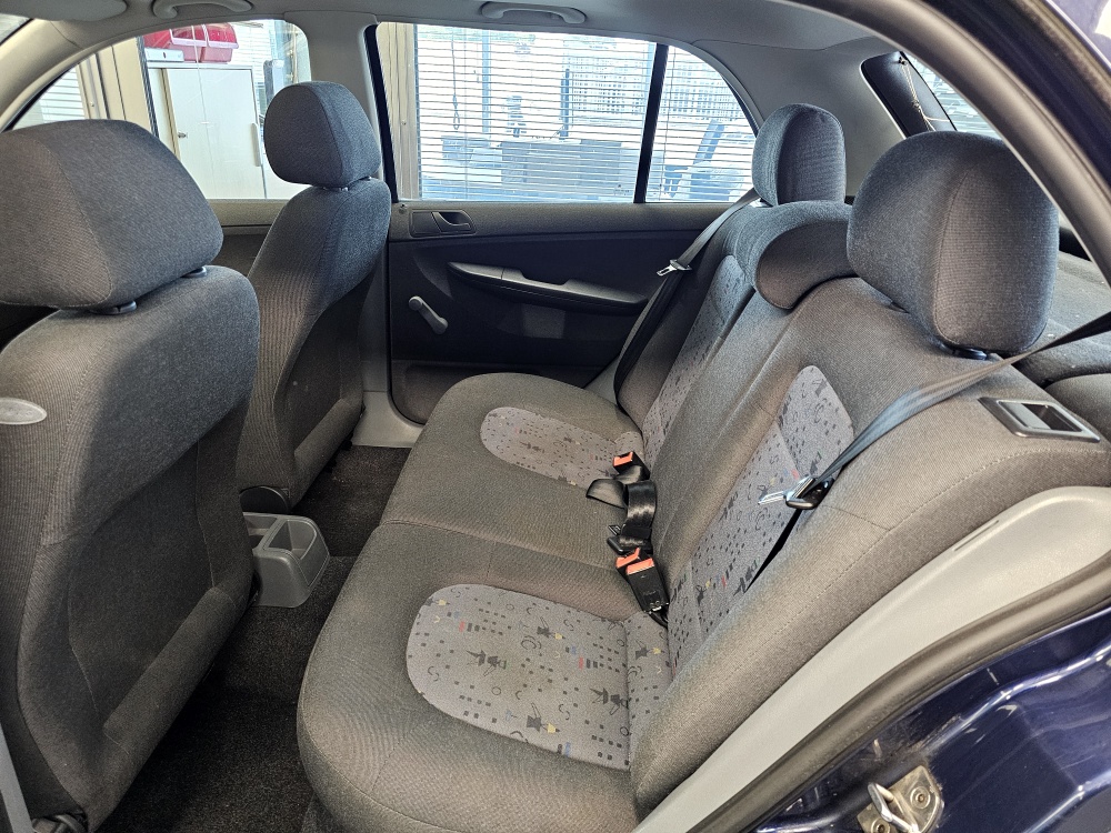 Skoda Fabia  bei Hoffmann Automobile in Wolfsburg kaufen und sofort mitnehmen - Bild 5