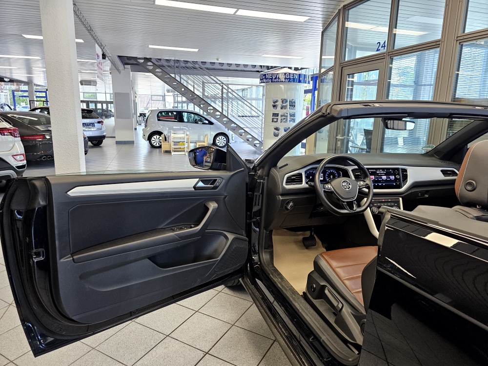 VW T-Roc  bei Hoffmann Automobile in Wolfsburg kaufen und sofort mitnehmen - Bild 19