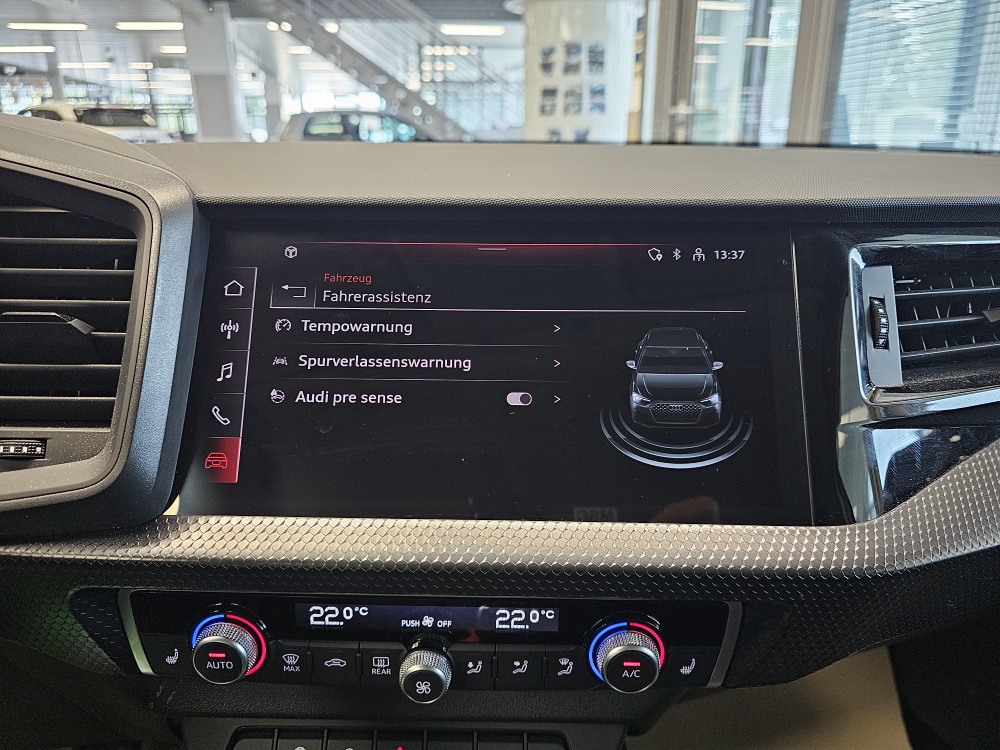 Audi A1 Sportback  bei Hoffmann Automobile in Wolfsburg kaufen und sofort mitnehmen - Bild 8