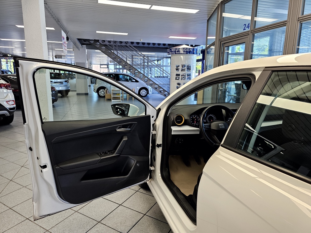 Seat Ibiza  bei Hoffmann Automobile in Wolfsburg kaufen und sofort mitnehmen - Bild 19