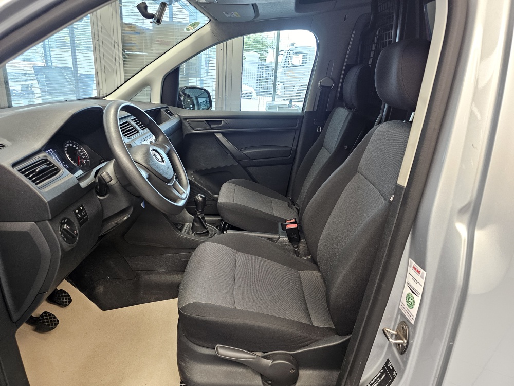 VW Caddy  bei Hoffmann Automobile in Wolfsburg kaufen und sofort mitnehmen - Bild 12