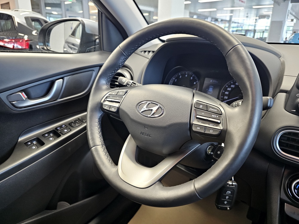 Hyundai Kona  bei Hoffmann Automobile in Wolfsburg kaufen und sofort mitnehmen - Bild 13