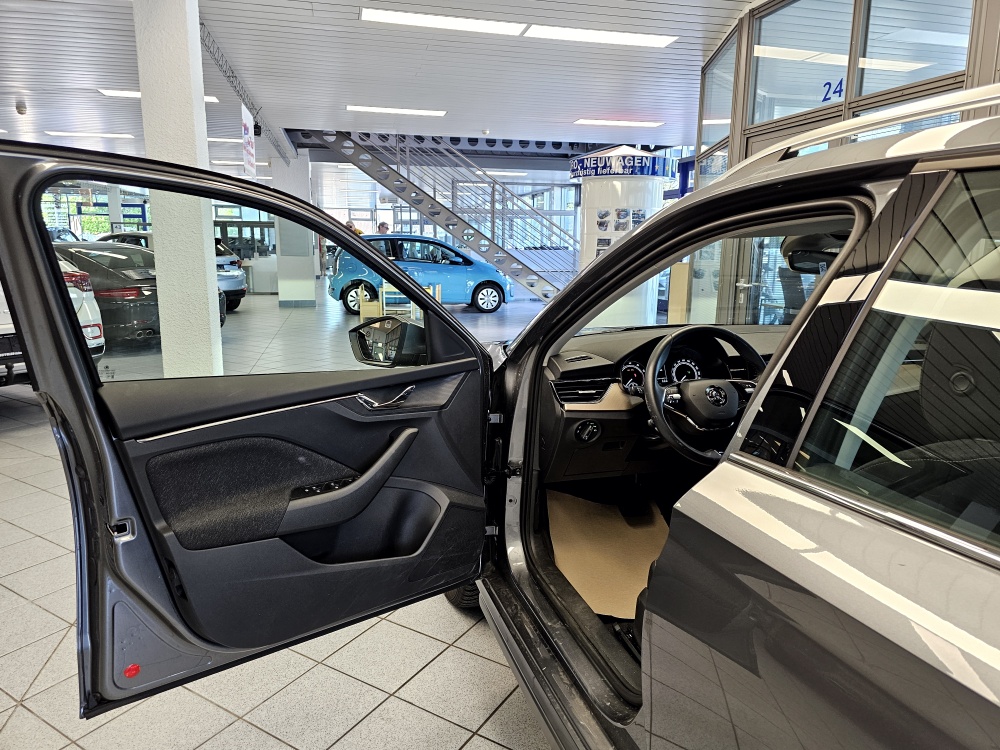 Skoda Kamiq  bei Hoffmann Automobile in Wolfsburg kaufen und sofort mitnehmen - Bild 16