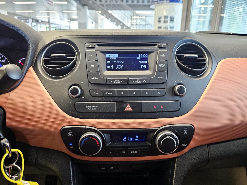 Hyundai i10  bei Hoffmann Automobile in Wolfsburg kaufen und sofort mitnehmen - Bild 7