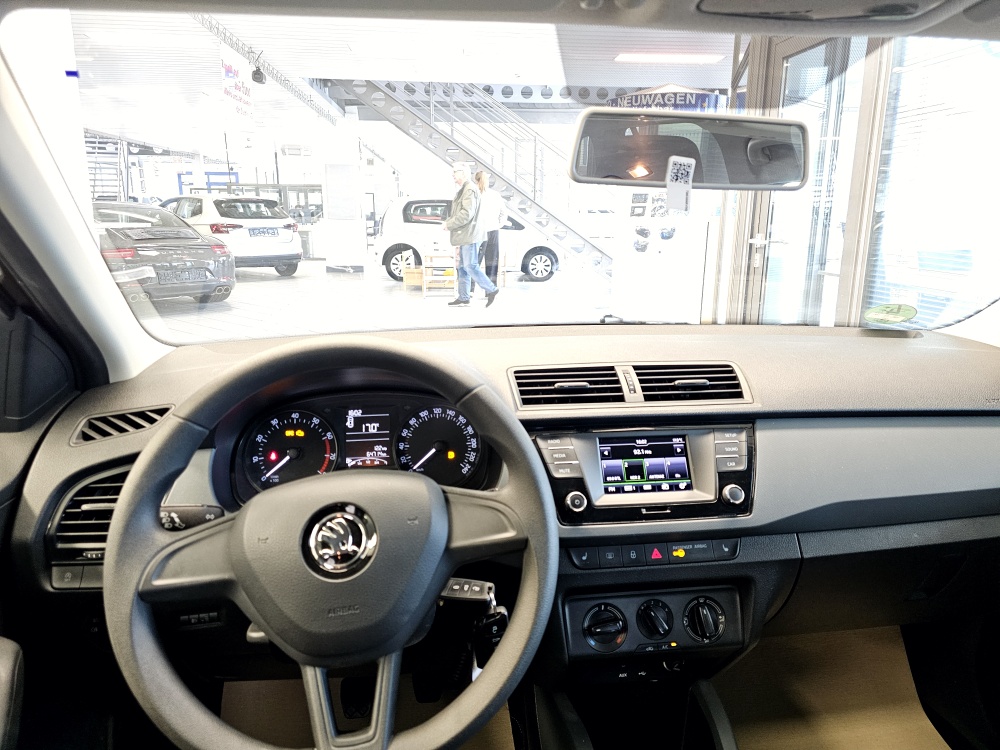 Skoda Fabia Combi  bei Hoffmann Automobile in Wolfsburg kaufen und sofort mitnehmen - Bild 10