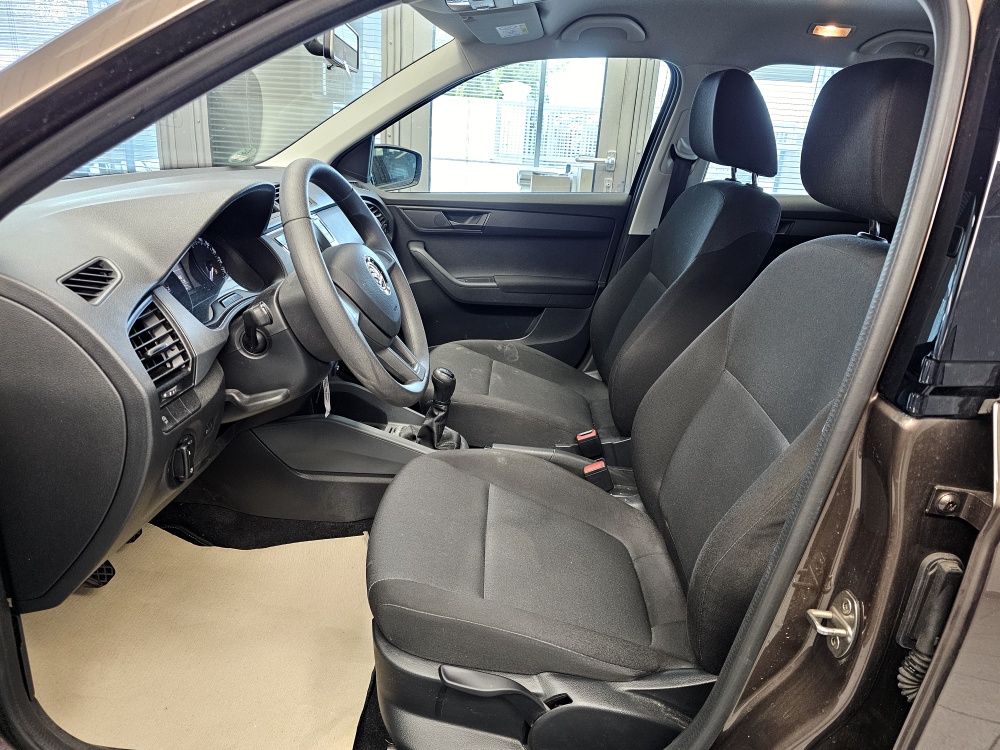 Skoda Fabia Combi  bei Hoffmann Automobile in Wolfsburg kaufen und sofort mitnehmen - Bild 12