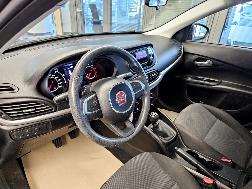Fiat Tipo  bei Hoffmann Automobile in Wolfsburg kaufen und sofort mitnehmen - Bild 11