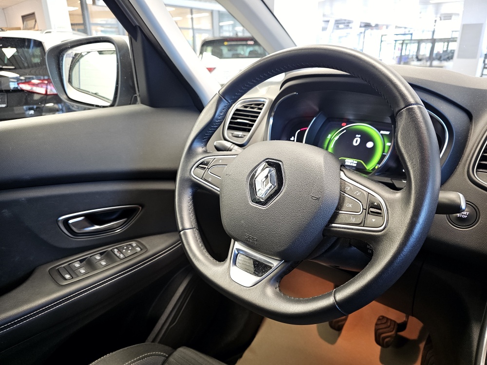 Renault Scenic  bei Hoffmann Automobile in Wolfsburg kaufen und sofort mitnehmen - Bild 16