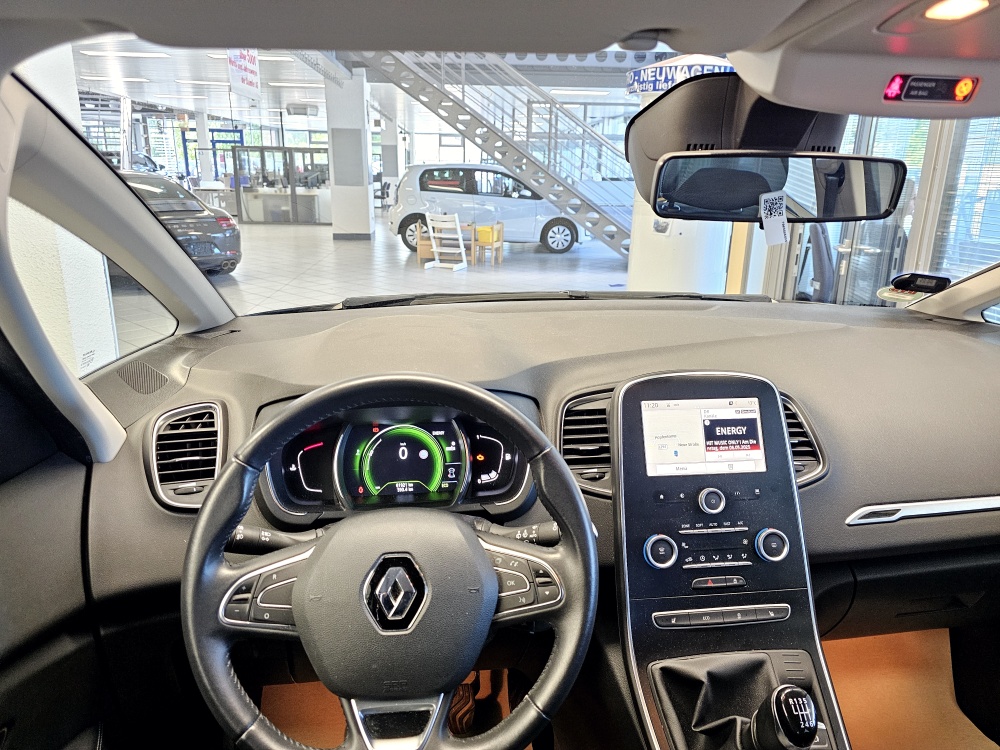 Renault Scenic  bei Hoffmann Automobile in Wolfsburg kaufen und sofort mitnehmen - Bild 17