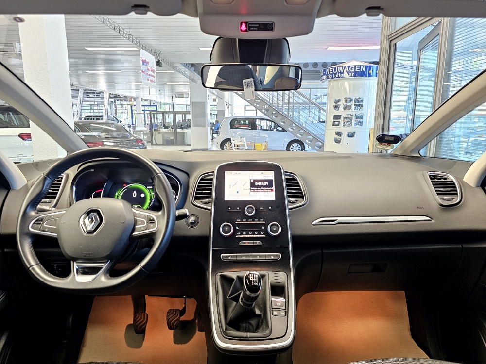 Renault Scenic  bei Hoffmann Automobile in Wolfsburg kaufen und sofort mitnehmen - Bild 9