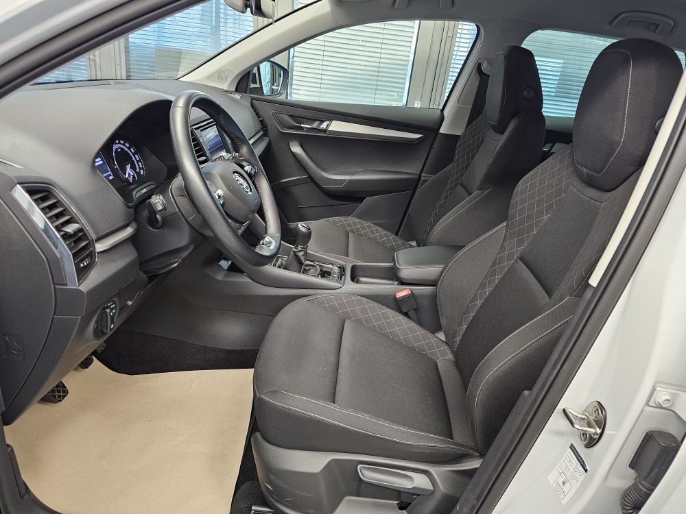 Skoda Karoq  bei Hoffmann Automobile in Wolfsburg kaufen und sofort mitnehmen - Bild 15