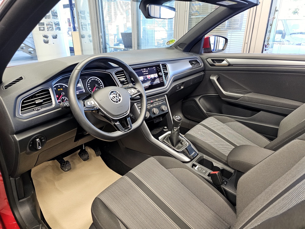 VW T-Roc  bei Hoffmann Automobile in Wolfsburg kaufen und sofort mitnehmen - Bild 14