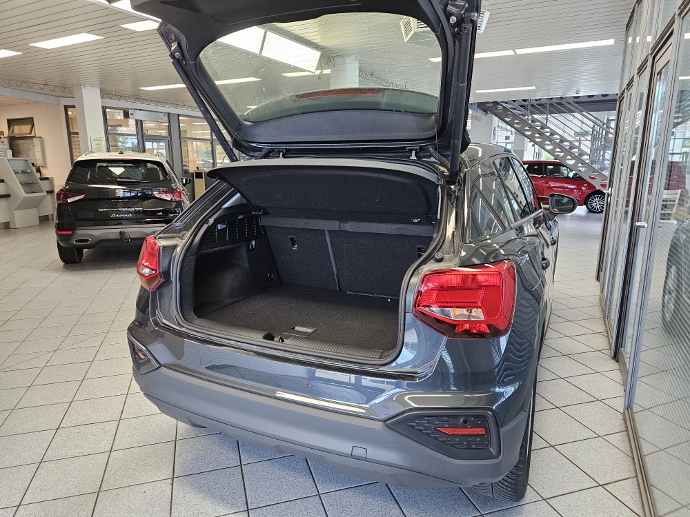 Audi Q2  bei Hoffmann Automobile in Wolfsburg kaufen und sofort mitnehmen - Bild 2