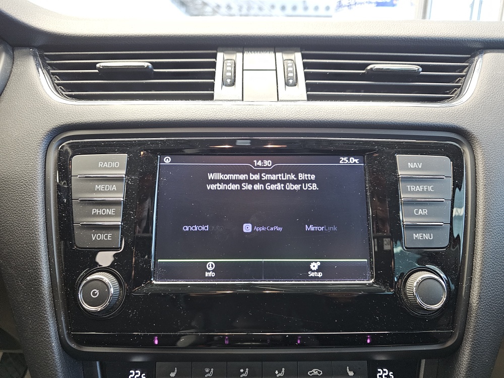 Skoda Octavia Combi  bei Hoffmann Automobile in Wolfsburg kaufen und sofort mitnehmen - Bild 9