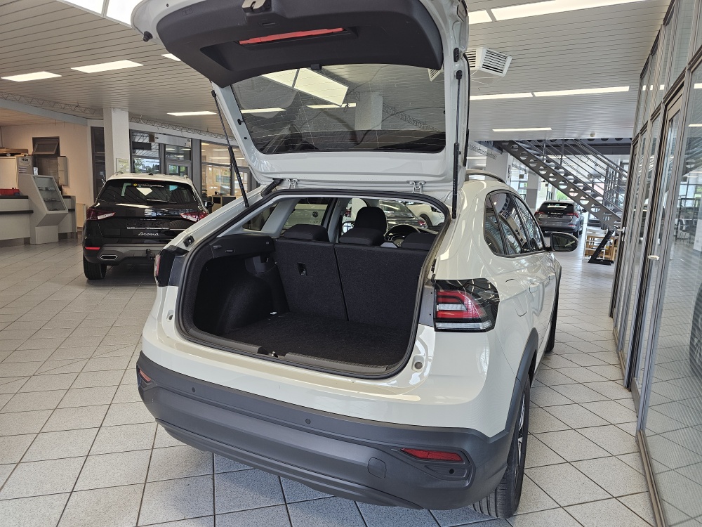 VW Taigo  bei Hoffmann Automobile in Wolfsburg kaufen und sofort mitnehmen - Bild 2