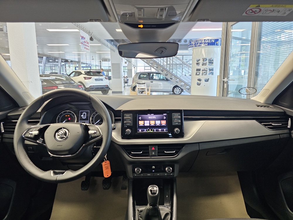 Skoda Scala  bei Hoffmann Automobile in Wolfsburg kaufen und sofort mitnehmen - Bild 5