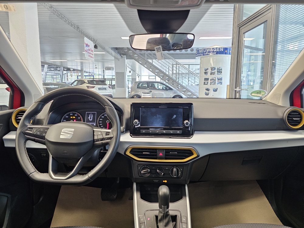 Seat Arona  bei Hoffmann Automobile in Wolfsburg kaufen und sofort mitnehmen - Bild 5