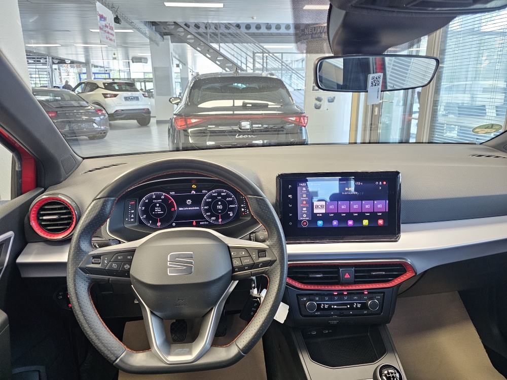 Seat Ibiza  bei Hoffmann Automobile in Wolfsburg kaufen und sofort mitnehmen - Bild 15