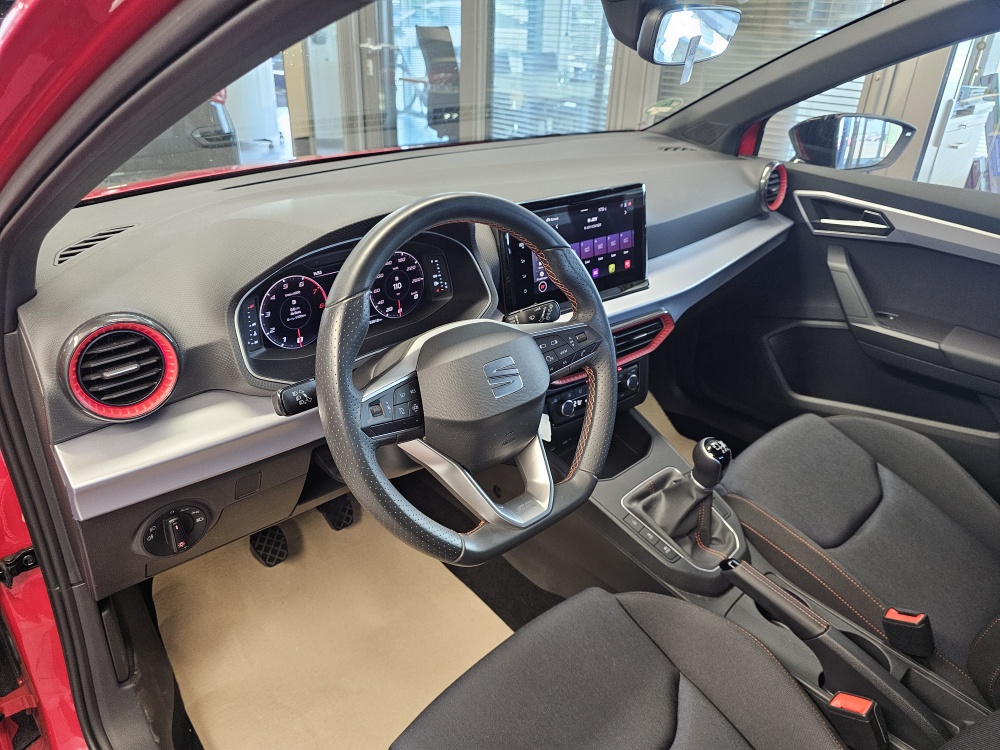 Seat Ibiza  bei Hoffmann Automobile in Wolfsburg kaufen und sofort mitnehmen - Bild 16