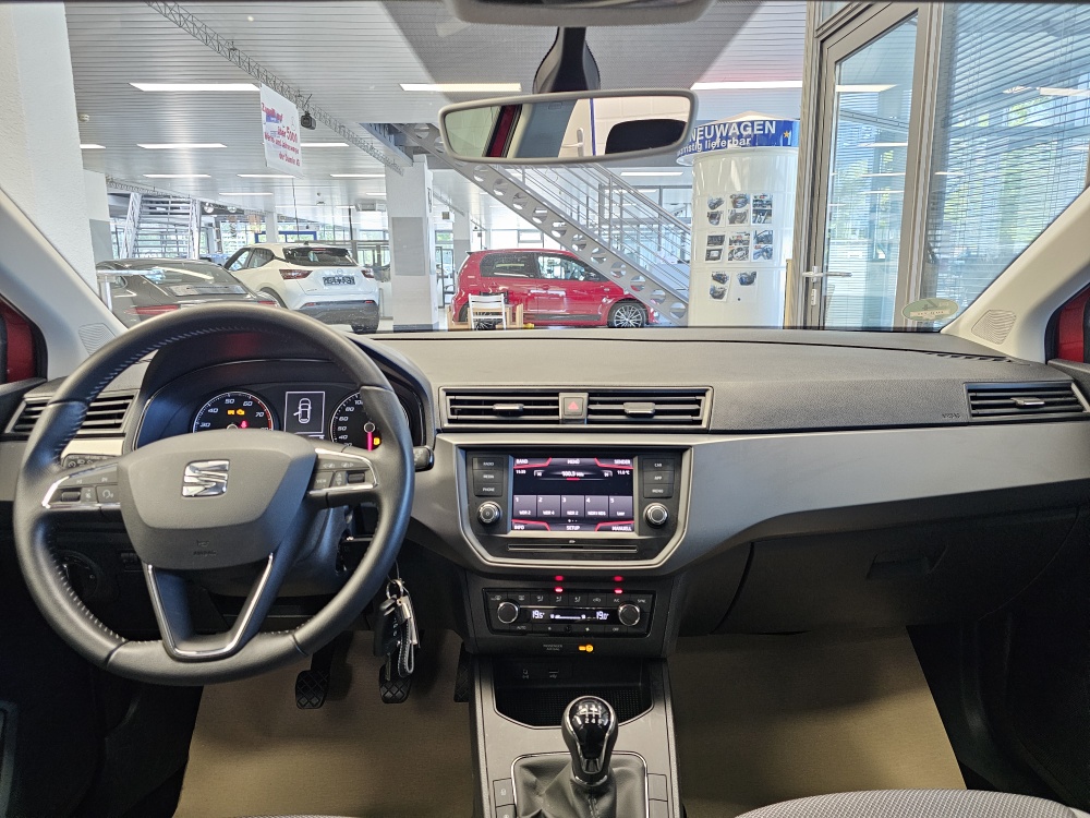 Seat Ibiza  bei Hoffmann Automobile in Wolfsburg kaufen und sofort mitnehmen - Bild 5