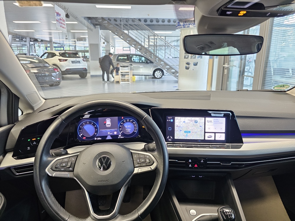 VW Golf Variant  bei Hoffmann Automobile in Wolfsburg kaufen und sofort mitnehmen - Bild 18