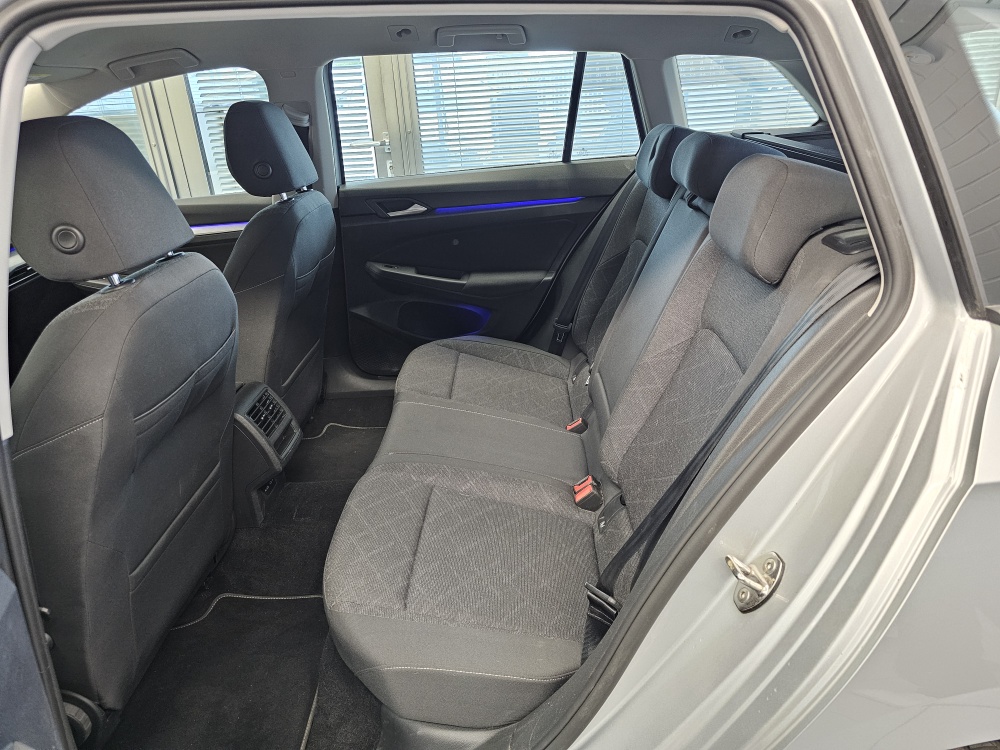 VW Golf Variant  bei Hoffmann Automobile in Wolfsburg kaufen und sofort mitnehmen - Bild 5