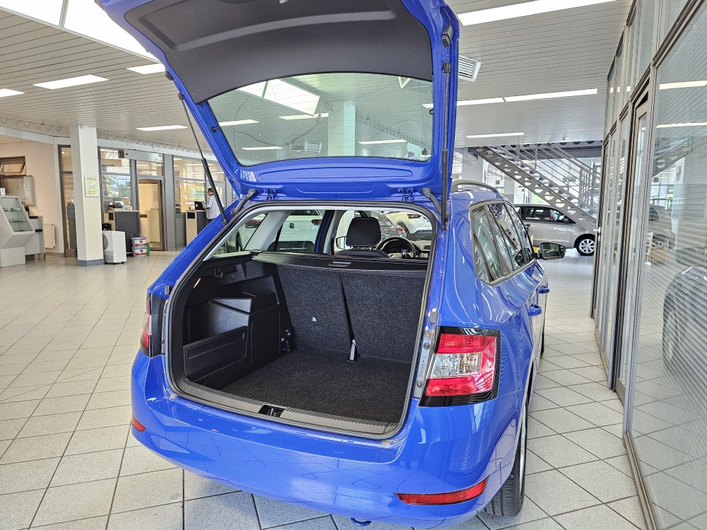 Skoda Fabia Combi  bei Hoffmann Automobile in Wolfsburg kaufen und sofort mitnehmen - Bild 2