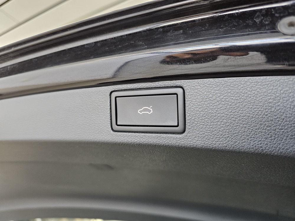 Skoda Scala  bei Hoffmann Automobile in Wolfsburg kaufen und sofort mitnehmen - Bild 3