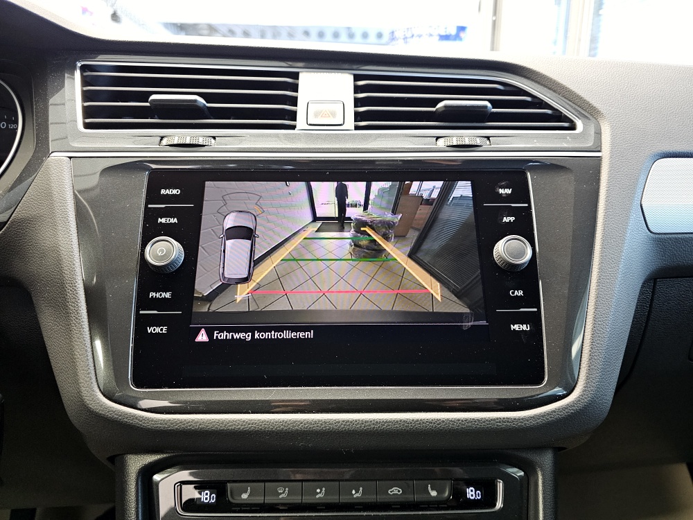VW Tiguan  bei Hoffmann Automobile in Wolfsburg kaufen und sofort mitnehmen - Bild 12