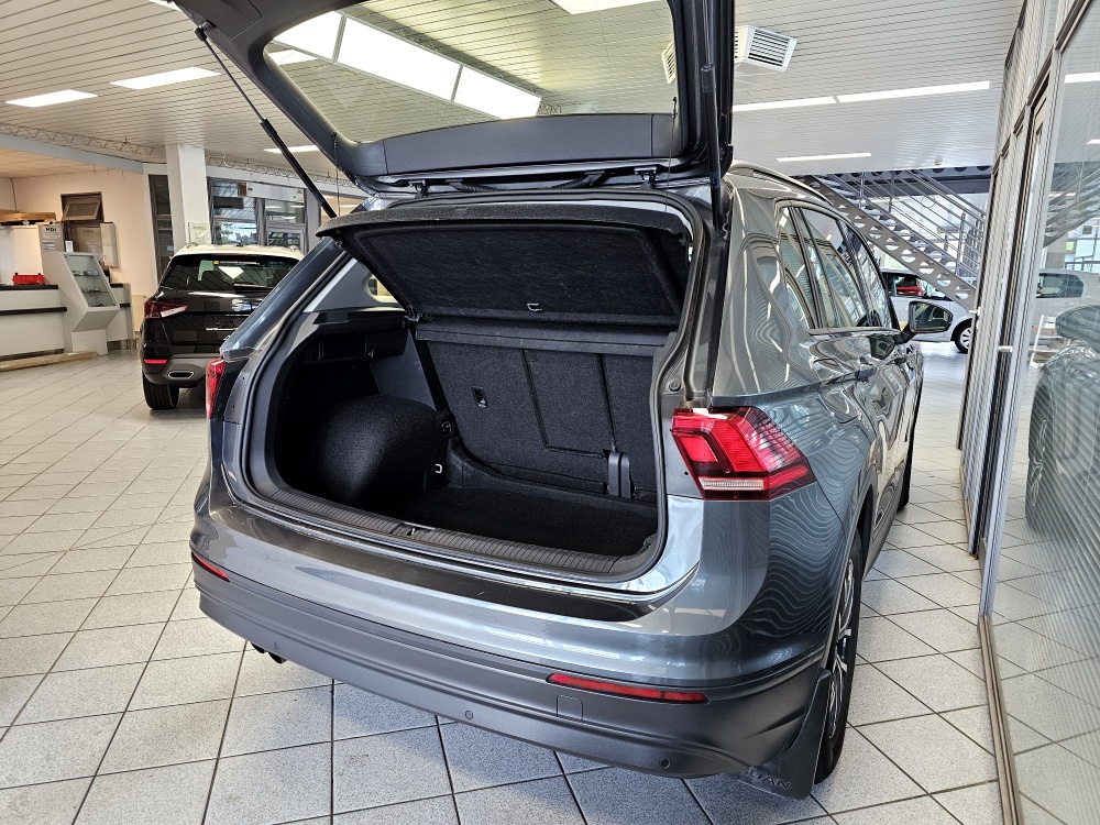 VW Tiguan  bei Hoffmann Automobile in Wolfsburg kaufen und sofort mitnehmen - Bild 2