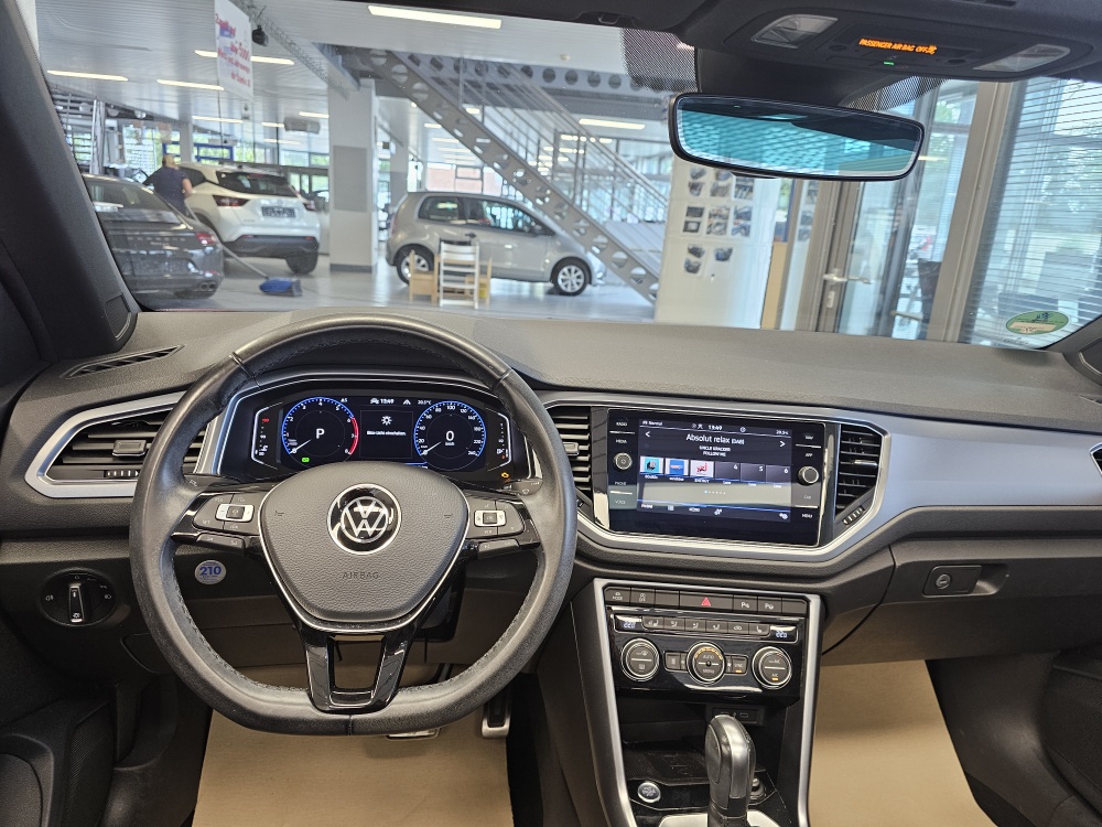 VW T-Roc  bei Hoffmann Automobile in Wolfsburg kaufen und sofort mitnehmen - Bild 16