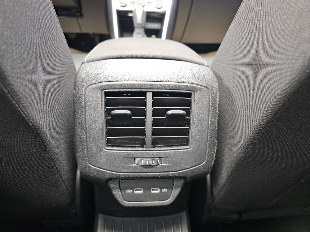 VW T-Roc  bei Hoffmann Automobile in Wolfsburg kaufen und sofort mitnehmen - Bild 6